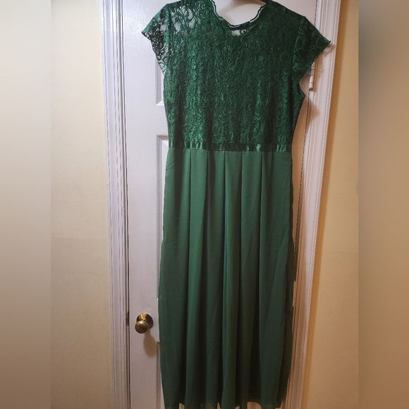 Made in China Dresses & Skirts - Plus size cocktail/wedding/part dress